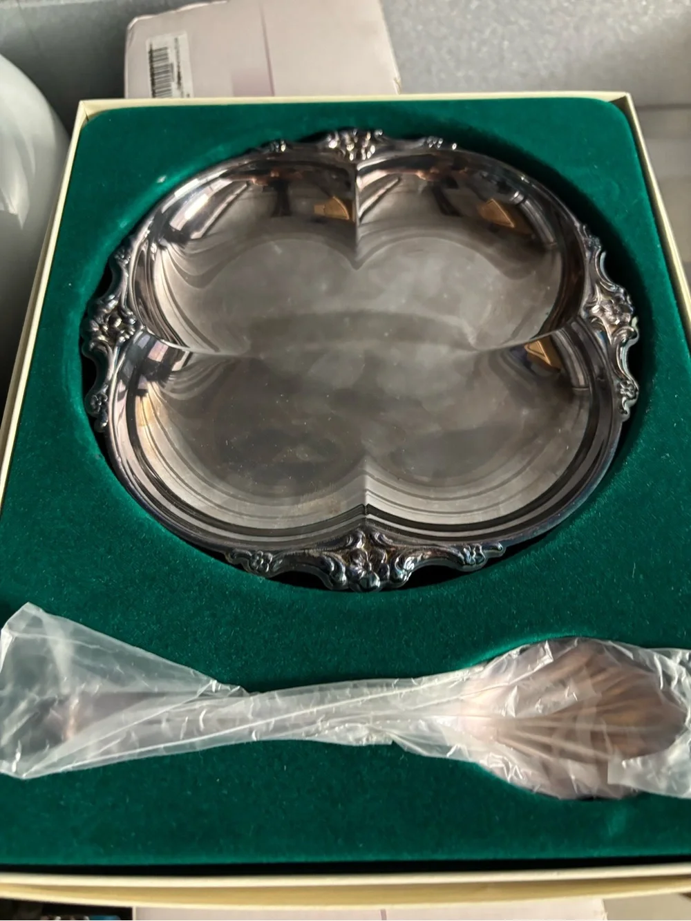 Oneida Ornate Decorative Serving Tray - Silver Plate